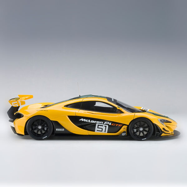 McLaren P1 GTR (YELLOW/GREEN STRIPES #51) - Imagen 3