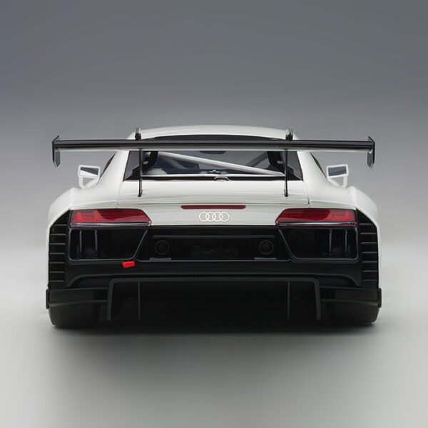 AUDI R8 LMS PLAIN COLOR VERSION (WHITE) - Imagen 4