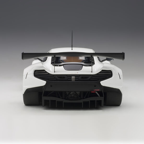 McLAREN 650S GT3 (WHITE/BLACK ACCENTS) - Imagen 4