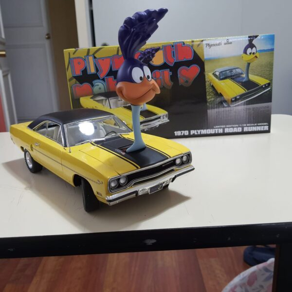 Plymouth Road Runner 1970 Corre caminos The Loved Bird Road Runner Air Grabber Figure - Imagen 2