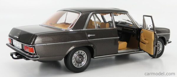 1968 Mercedes-Benz Stich 8 Saloon - Imagen 3