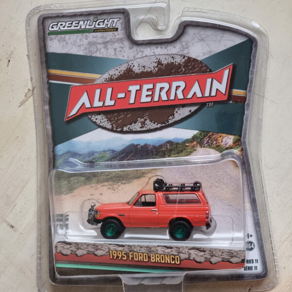 GREENMACHINE FORD BRONCO 1985 1:64 - Imagen 2