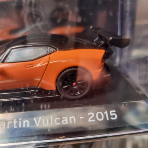 ASTON MARTIN VULCAN 1:43 - Imagen 3