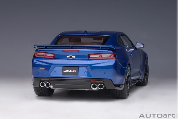 CHEVROLET CAMARO ZL1 2017 HYPER BLUE METAL - Imagen 4