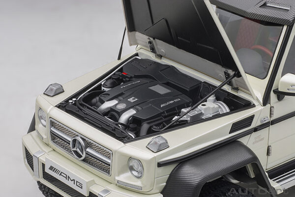 MERCEDES-BENZ G63 AMG 6x6 (DESIGNO DIAMOND WHITE ) - Imagen 2