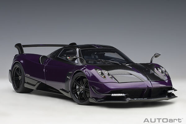 PAGANI HUAYRA BC (VIOLA /CARBON)