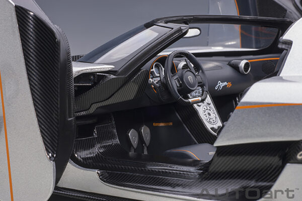 KOENIGSEGG AGERA RS (MOON SILVER/BLACK ACCCENTS) - Imagen 2