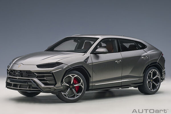 LAMBORGHINI URUS GRIGIO TITAN/MATT GREY