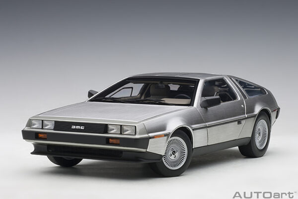 DELOREAN DMC-12 (SATIN FINISH)