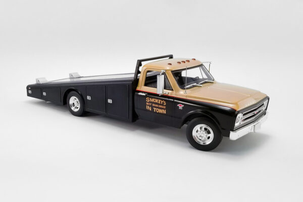 1967 Chevrolet C-30 camion rampa Smokey Yunick 1:18