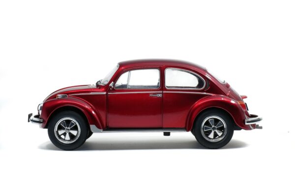 Volkswagen Beetle 1303 Metallic Red 1974 - Imagen 2