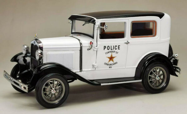 1931 Ford Model A Tudor - Police 1:18